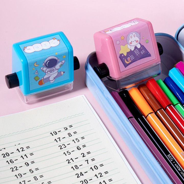 Liora-Rouleau de Tampons Mathématiques