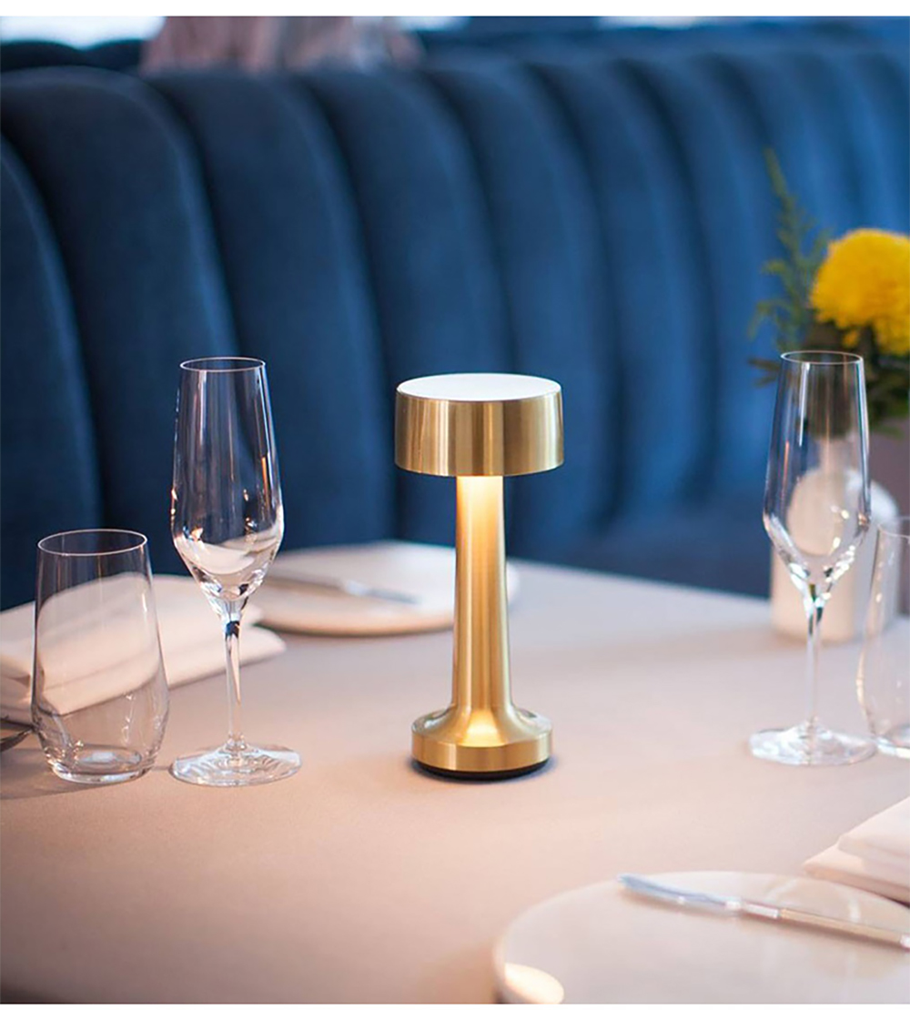Liora - Lamp Elegant table