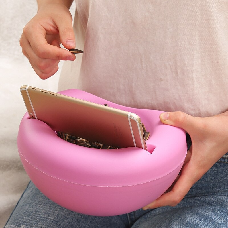 Liora-Porte-téléphone et fruits secs