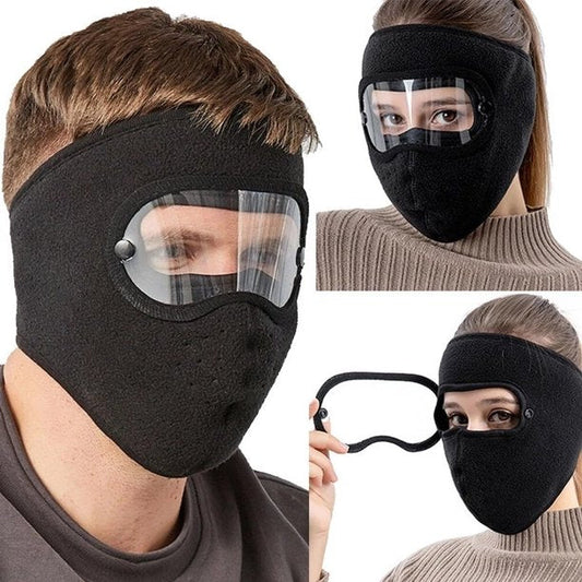Un masque chaud pour protéger un visage du froid