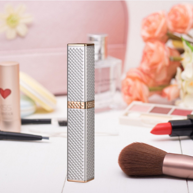 Tondeuse à sourcils pour femmes