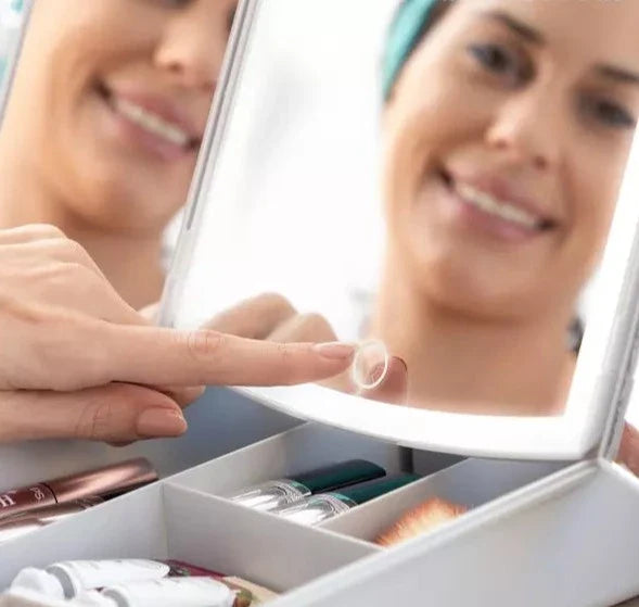 Miroir de maquillage éclairé et organiseur