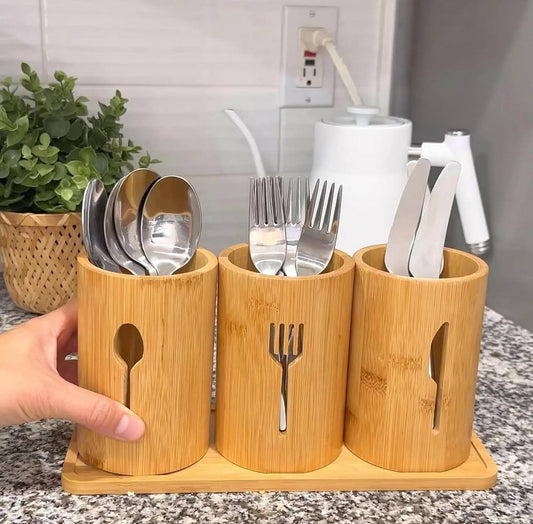 Organiseur d'ustensiles de cuisine Liora en bambou poli